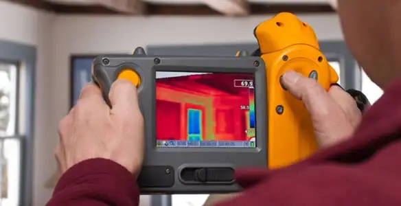 home energy audit service capturing thermal readings to analyze insulation and electrical efficiency in Sarasota, FL